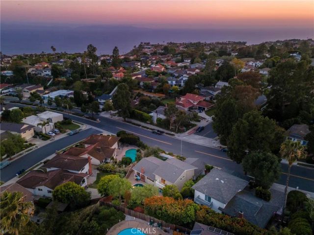 29512 Whitley Collins, Rancho Palos Verdes, CA 90275