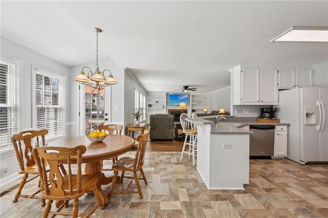 4304 Cedar Bluff SW Way, Lilburn, GA 30047