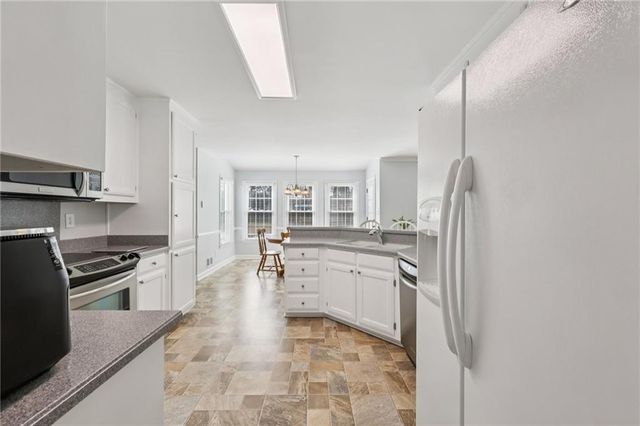 4304 Cedar Bluff SW Way, Lilburn, GA 30047