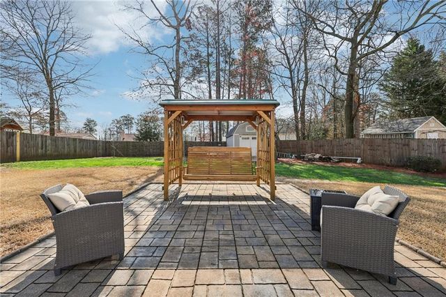 4304 Cedar Bluff SW Way, Lilburn, GA 30047