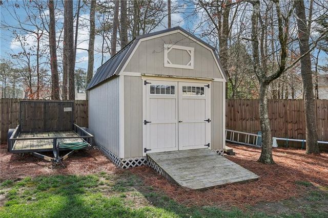 4304 Cedar Bluff SW Way, Lilburn, GA 30047