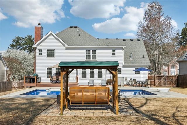 4304 Cedar Bluff SW Way, Lilburn, GA 30047