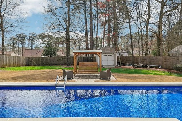 4304 Cedar Bluff SW Way, Lilburn, GA 30047