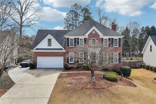 4304 Cedar Bluff SW Way, Lilburn, GA 30047