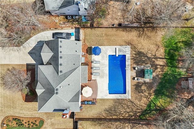 4304 Cedar Bluff SW Way, Lilburn, GA 30047