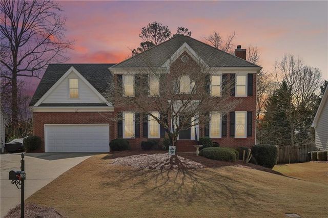 4304 Cedar Bluff SW Way, Lilburn, GA 30047
