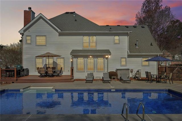 4304 Cedar Bluff SW Way, Lilburn, GA 30047