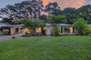 2909 Williamsburg Rd., Hattiesburg, MS 39402