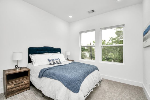 4804 Elysian Street D, Houston, TX 77009