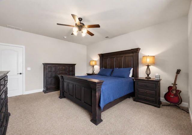 317 Thompson Drive, Van Alstyne, TX 75495