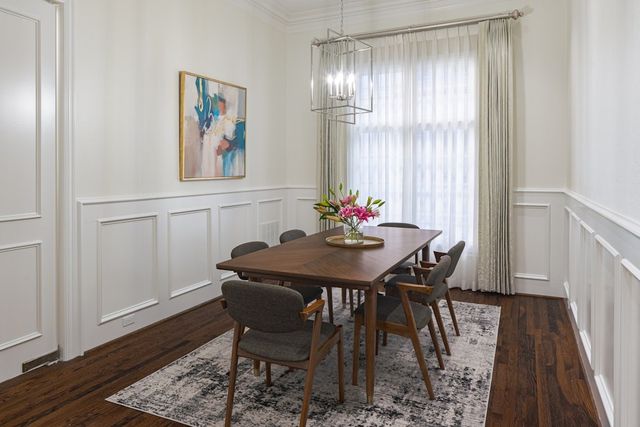 2224 Worthington Street, Dallas, TX 75204