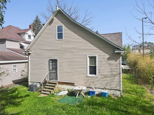 134 W Cambridge Street, Alliance, OH 44601