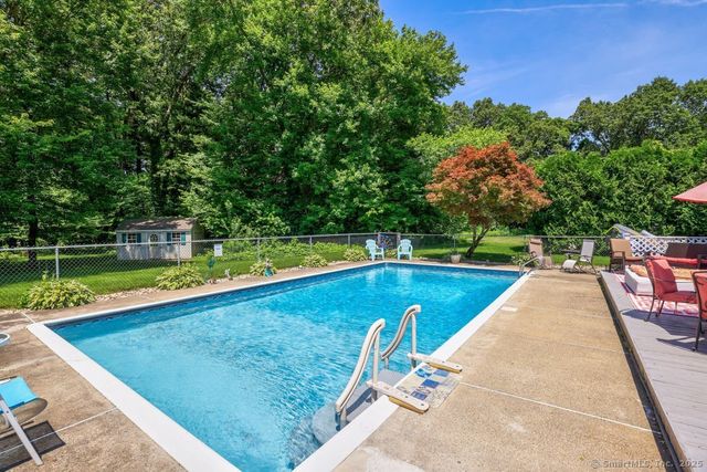 21 Parson Road, Somers, CT 06071