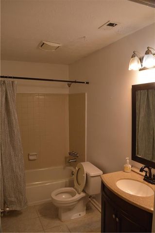 527 Warm Springs Circle, Roswell, GA 30075