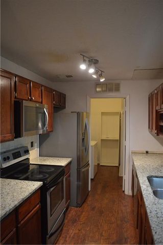 527 Warm Springs Circle, Roswell, GA 30075