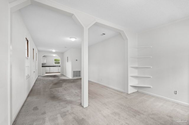 208 Berry Rd, Pensacola, FL 32507