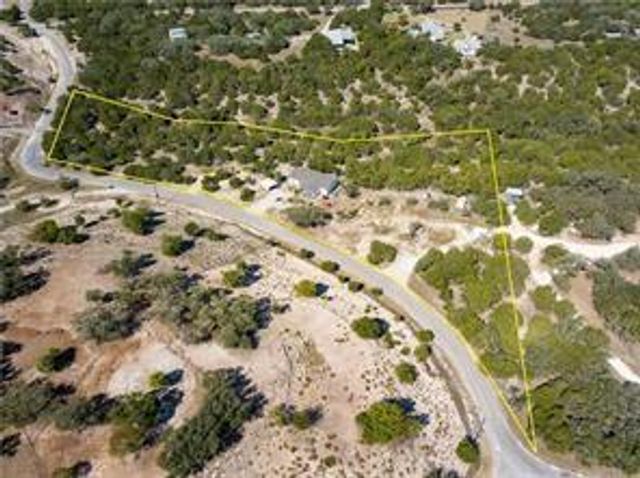 2051 Lost Valley RD, Dripping Springs, TX 78620