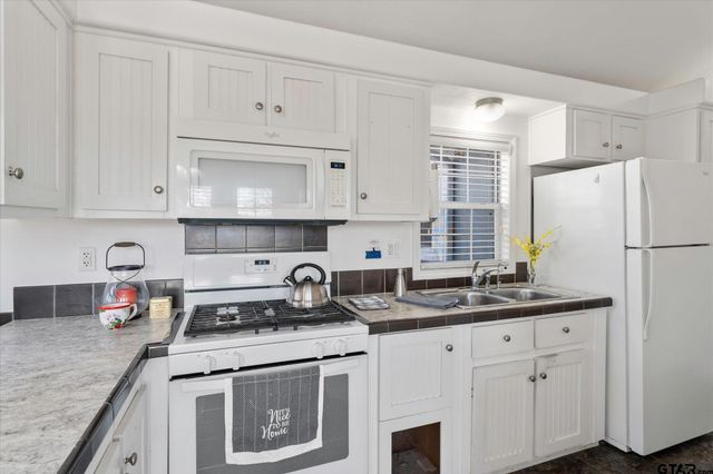 6330 FM 1402, Mt Pleasant, TX 75455