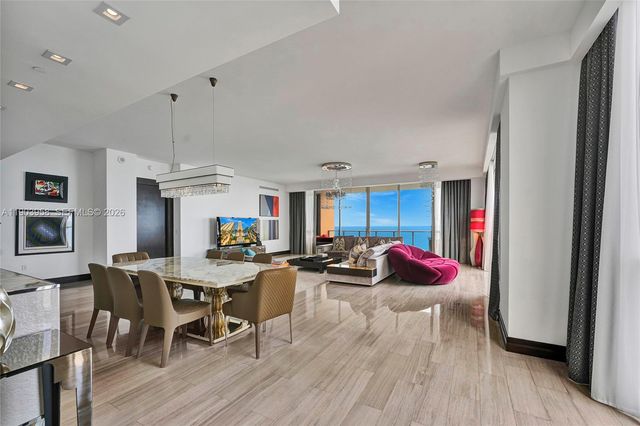 17749 Collins 1402 1402, Sunny Isles Beach, FL 33160