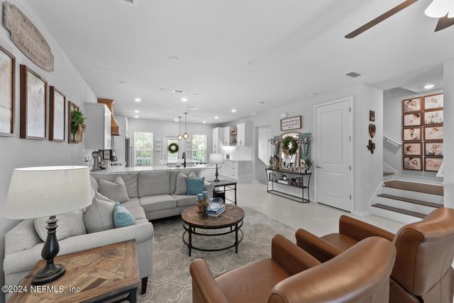 59 FALLING WATER Court, Ponte Vedra, FL 32081