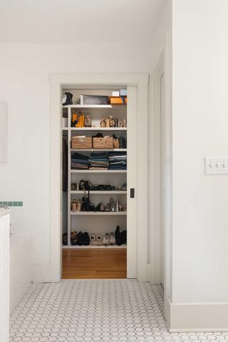 1454 Seminole Street, Mount Pleasant, SC 29464