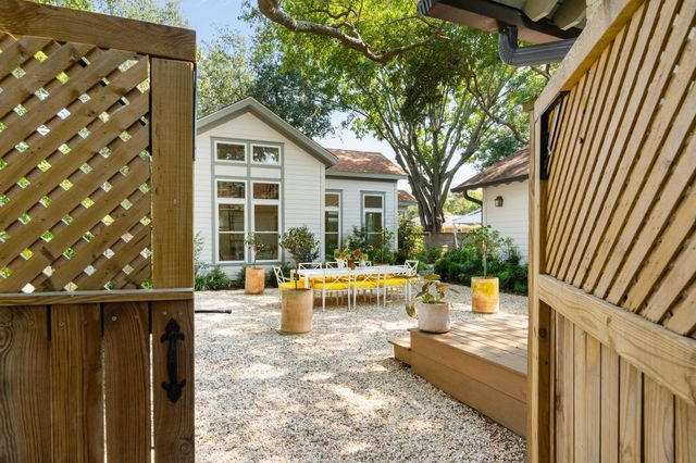 1454 Seminole Street, Mount Pleasant, SC 29464