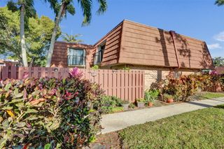 1525 Augusta Circle 109, Delray Beach, FL 33445