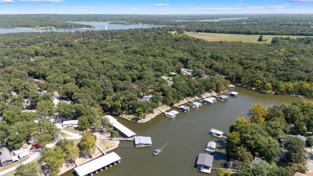 25660 S 625 Road, Grove, OK 74344