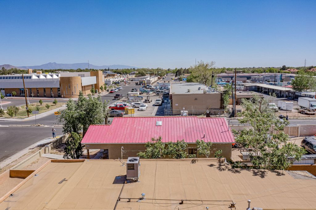 Image 6 of property listing at 201 San Pablo Street NE, Albuquerque, NM 87108