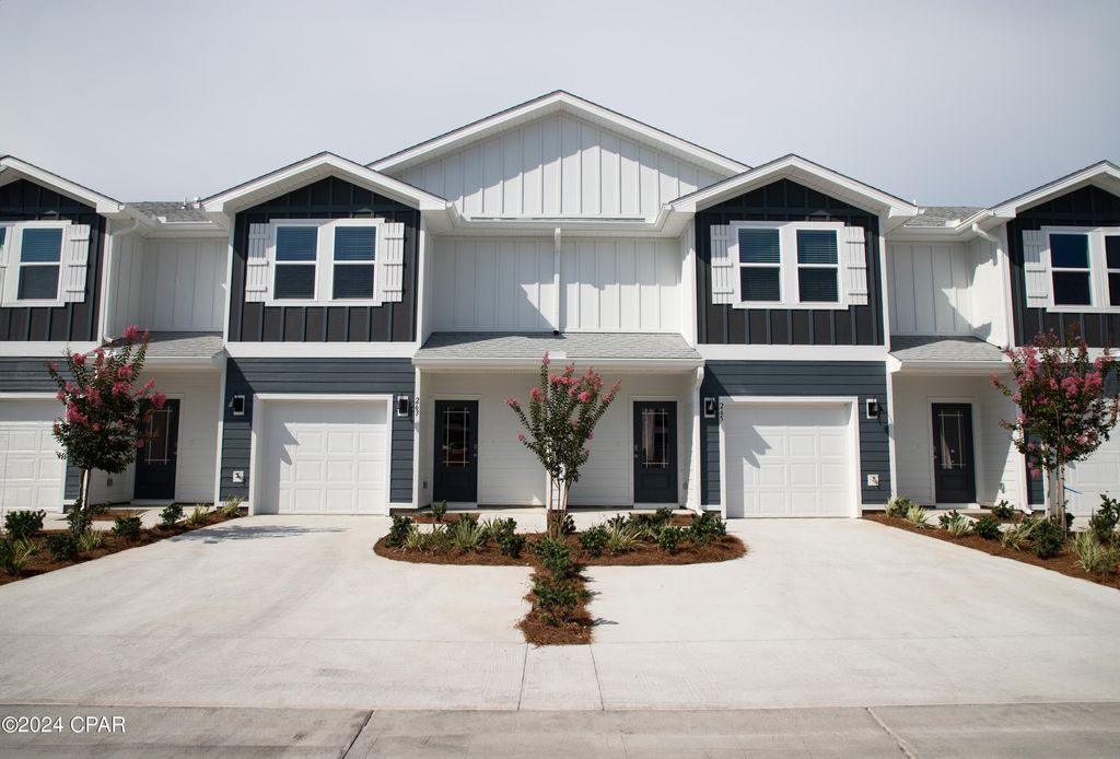 209 Palmeras Marinas Lane, Panama City Beach, FL 32407