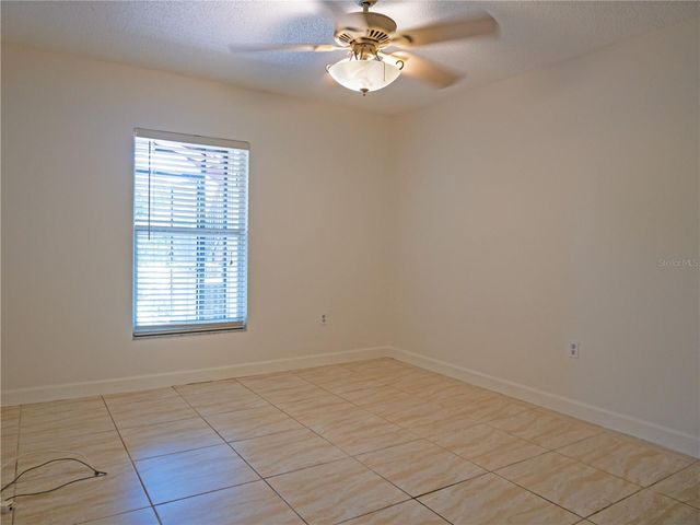 3455 COUNTRYSIDE BOULEVARD 11, Clearwater, FL 33761