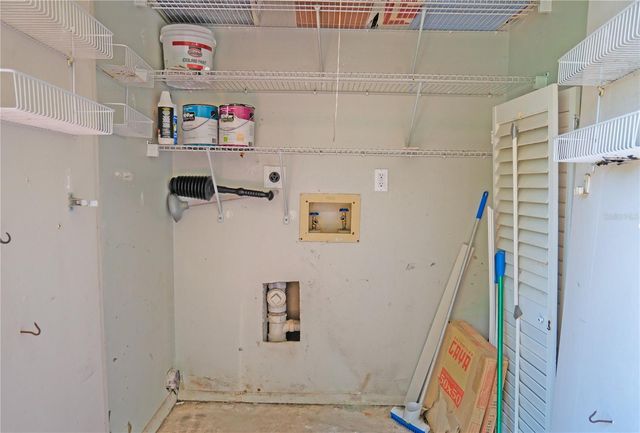 3455 COUNTRYSIDE BOULEVARD 11, Clearwater, FL 33761