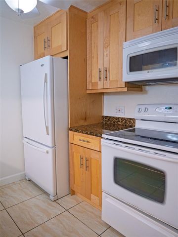 3455 COUNTRYSIDE BOULEVARD 11, Clearwater, FL 33761