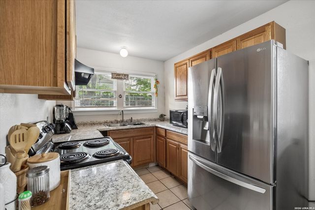 369 BABCOCK RD, San Antonio, TX 78201