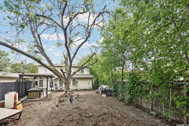 369 BABCOCK RD, San Antonio, TX 78201