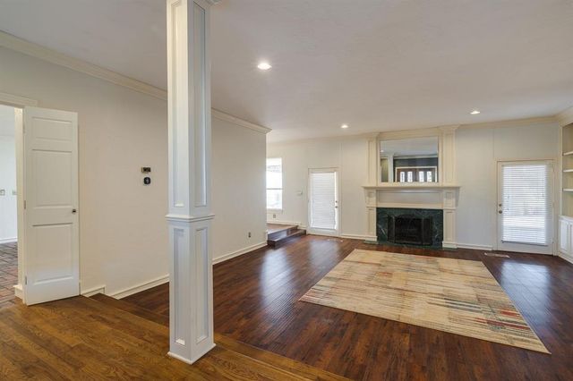 1200 Oak Tree Drive, Edmond, OK 73025