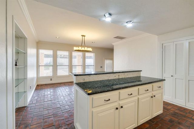 1200 Oak Tree Drive, Edmond, OK 73025