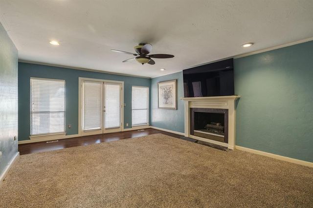 1200 Oak Tree Drive, Edmond, OK 73025