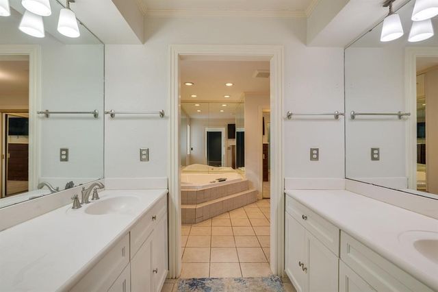 1200 Oak Tree Drive, Edmond, OK 73025