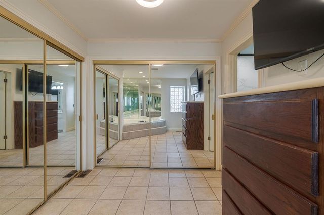 1200 Oak Tree Drive, Edmond, OK 73025