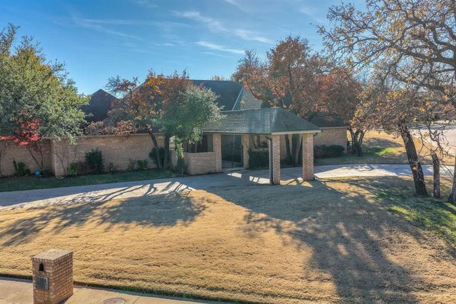 1200 Oak Tree Drive, Edmond, OK 73025