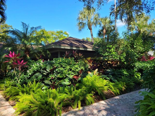 3150 N Course Lane, Pompano Beach, FL 33069