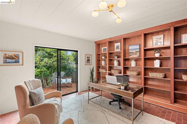 282 Grizzly Peak Blvd, Kensington, CA 94708