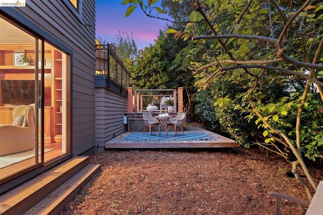 282 Grizzly Peak Blvd, Kensington, CA 94708