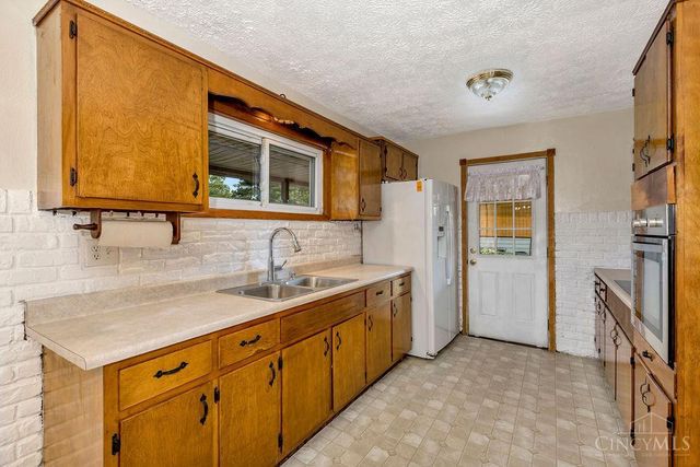 7803 Lyn Drive, Franklin Twp, OH 45005