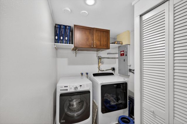 19514 N DALE MABRY HIGHWAY, Lutz, FL 33548