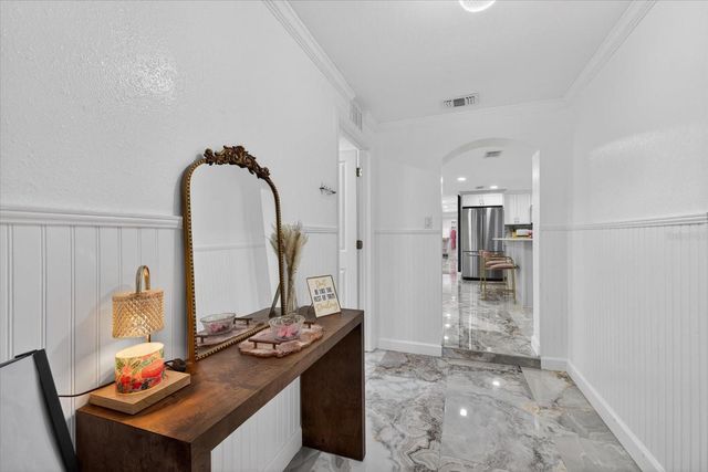 19514 N DALE MABRY HIGHWAY, Lutz, FL 33548