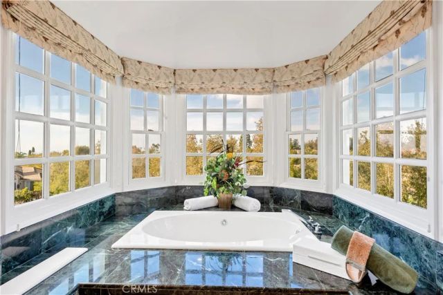 15 Hillcrest Manor, Rolling Hills Estates, CA 90274