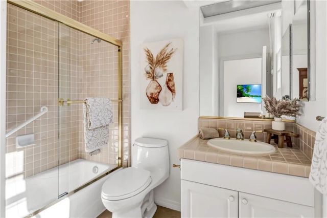 15 Hillcrest Manor, Rolling Hills Estates, CA 90274