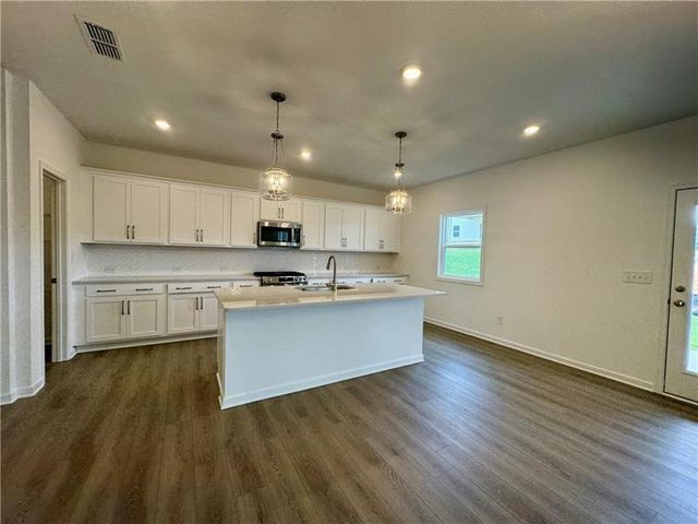 5441 Hargrove Way, Flowery Branch, GA 30542